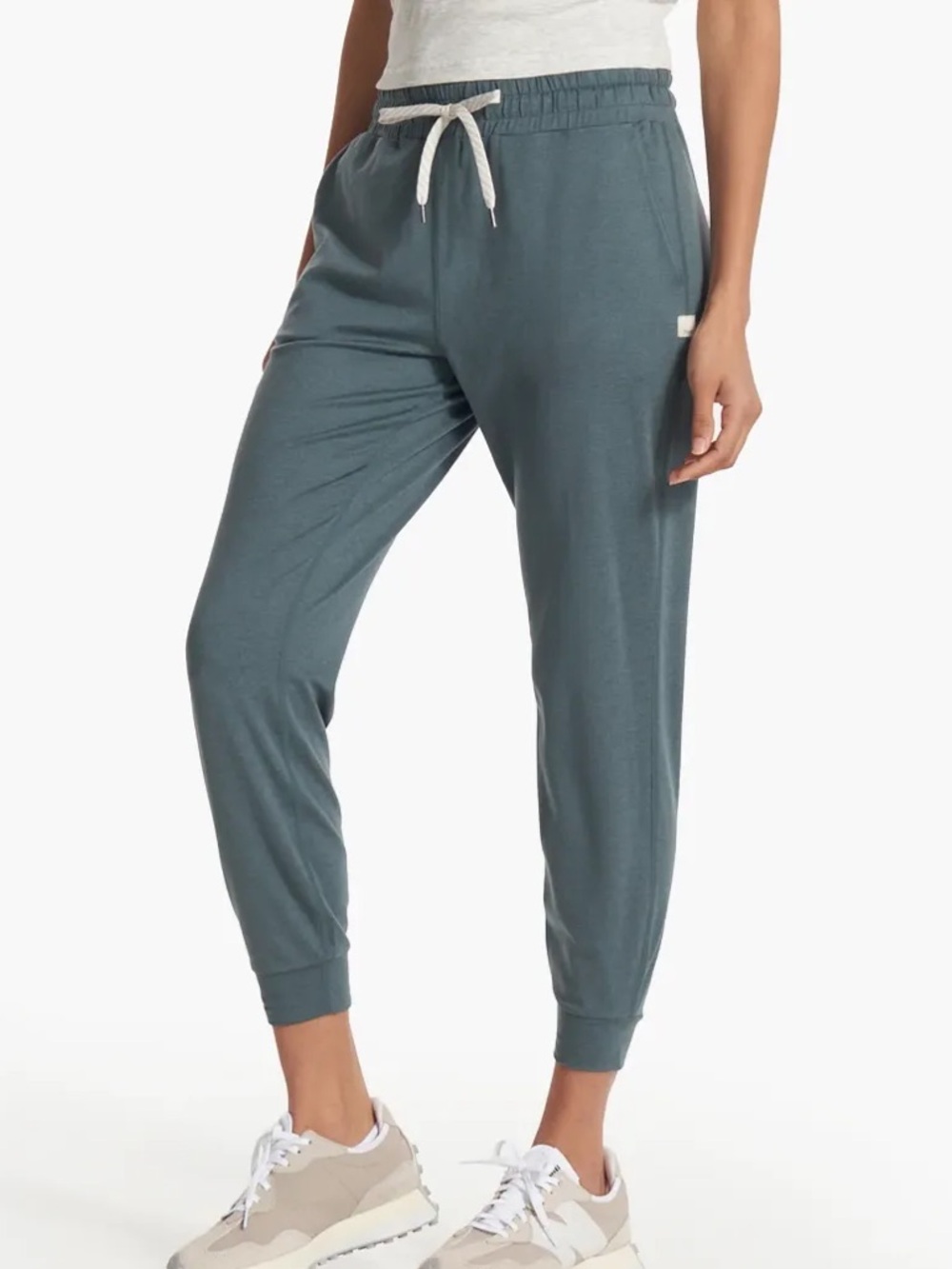 Vuori Performance Joggers drawstring sweatpants size small activewear sweats